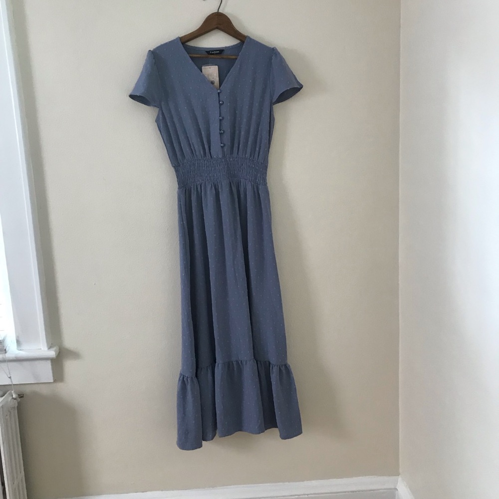 Elegant Blue Midi Dress